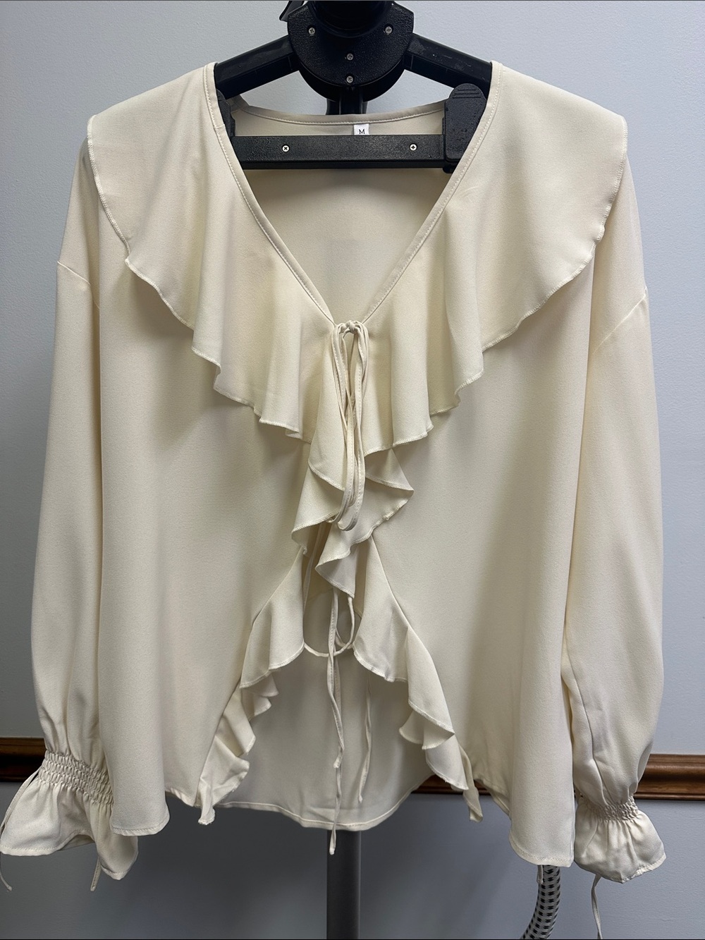 Cream Ruffle Tie-Front Women's Blouse and shorts loungewear SET